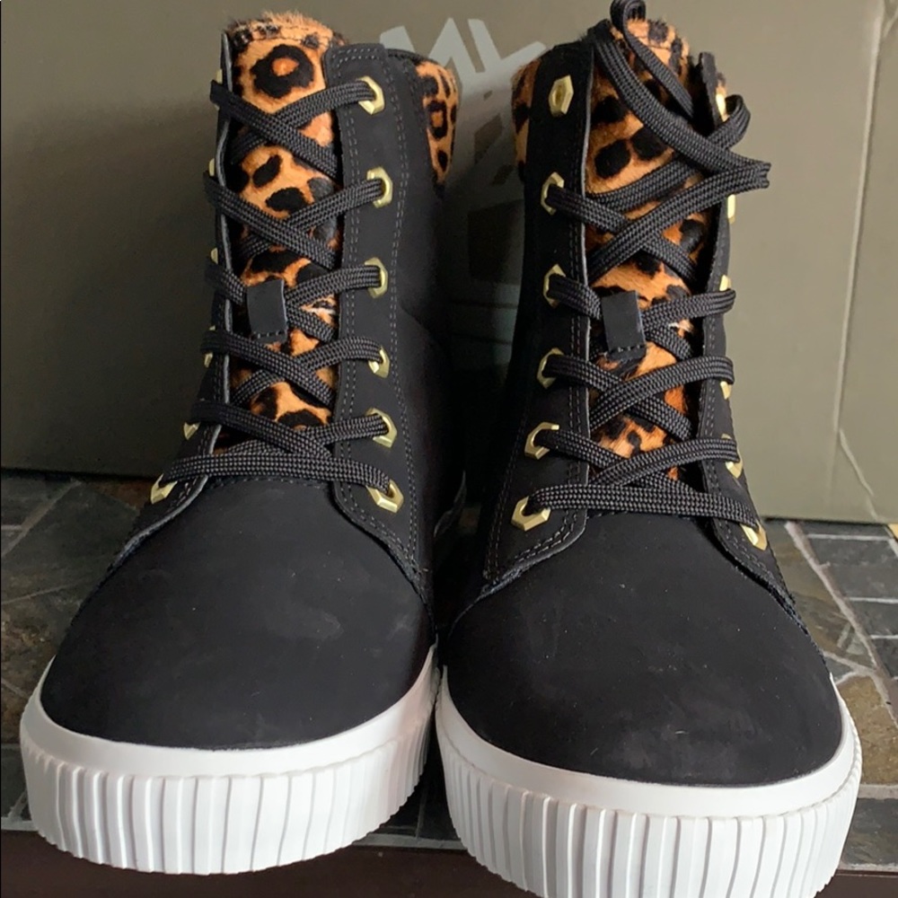 Timberland Skyla Bay in Black Leather & Leopard - 5x #hostpick - Picture 4 of 10
